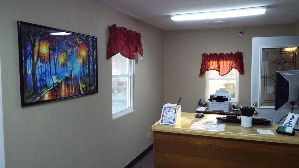 Modern Motel Vinton Екстер'єр фото